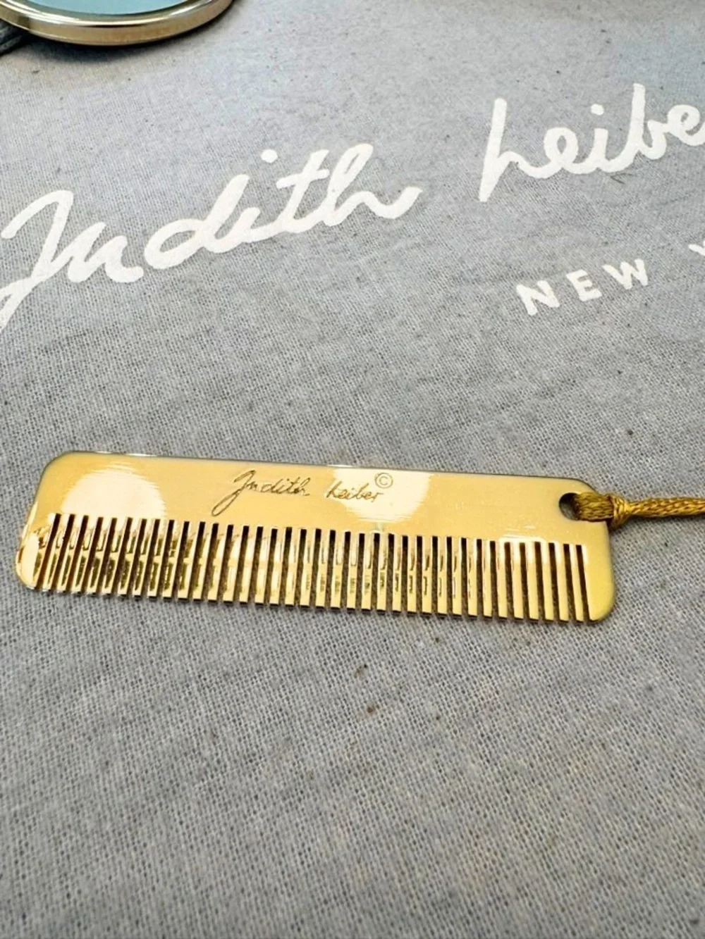 ✨ RARE ARCHIVAL PIECE ✨ Authentic Vintage 1980s Judith Leiber Lizard Skin Clutch
